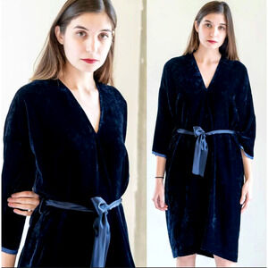 New! Nili Lotan XS Rochelle Luxury VELVET Dress V Neck Satin Tent Deep Navy Blue